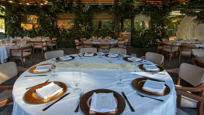 Round table in Garden Room with place setting for eight - Sear House - Gallery Photo 4 Round table in Garden Room with place setting for eight